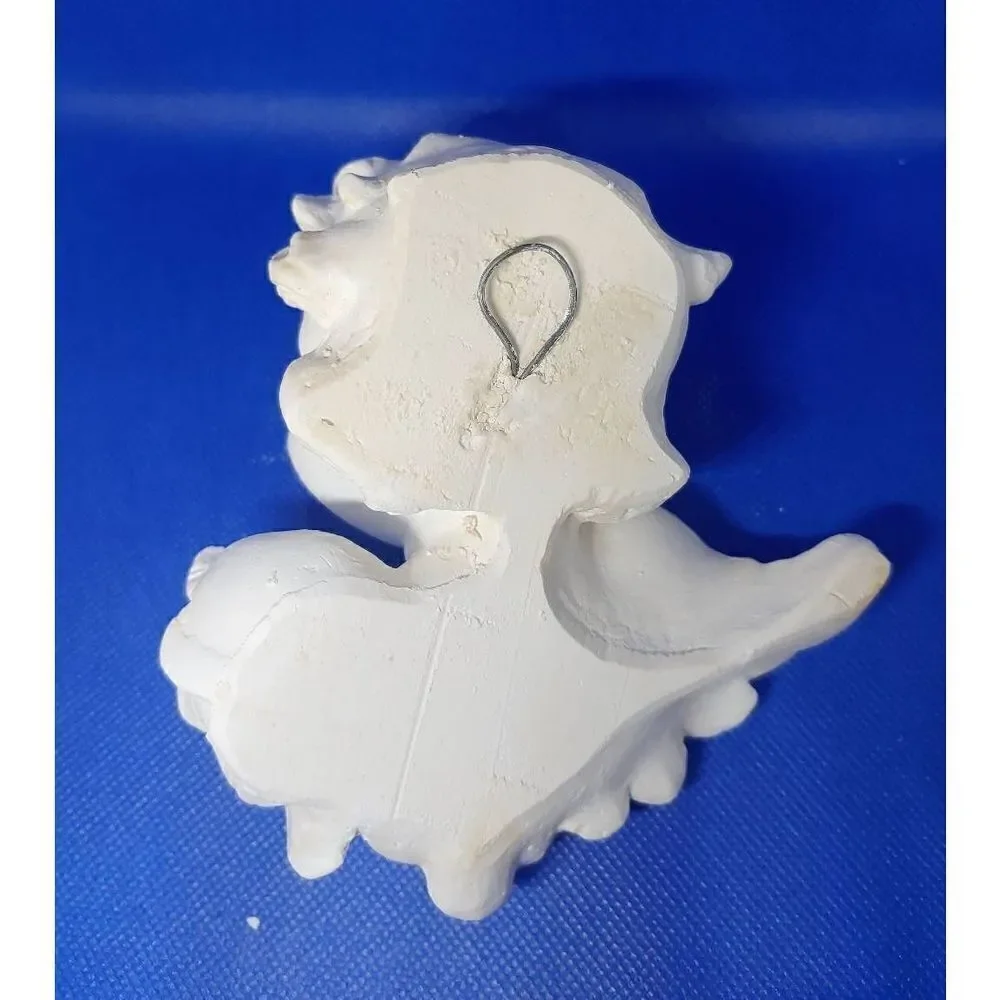 Raw Plaster Cherub Bust With Wings